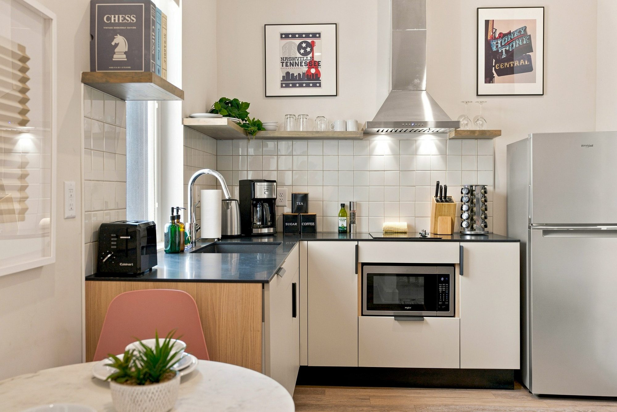Conway studio kitchen