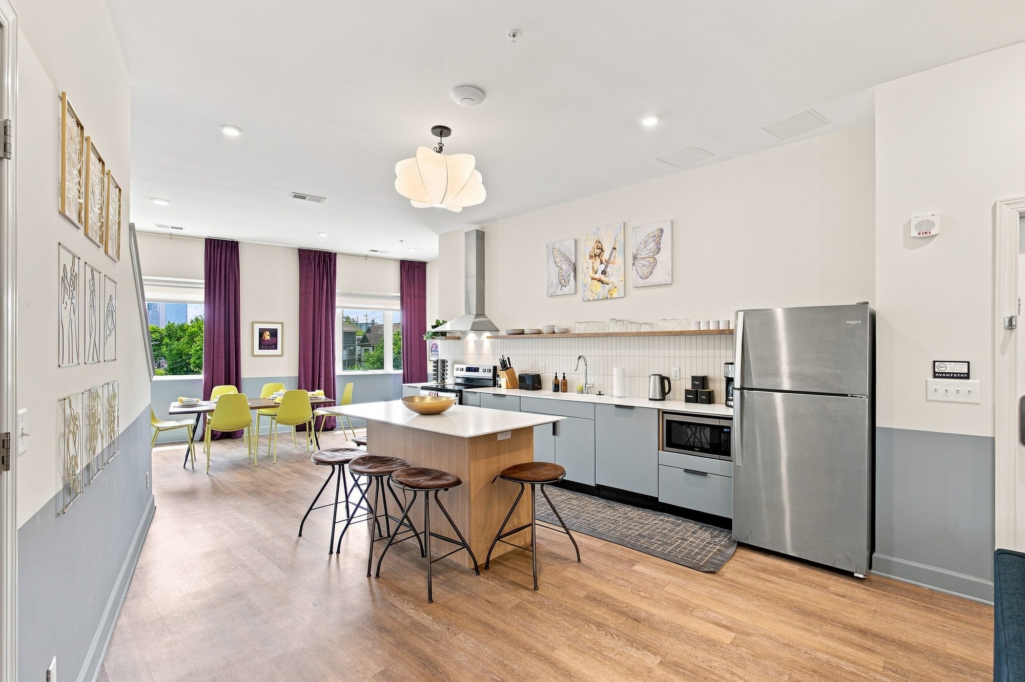 Themed suite kitchen