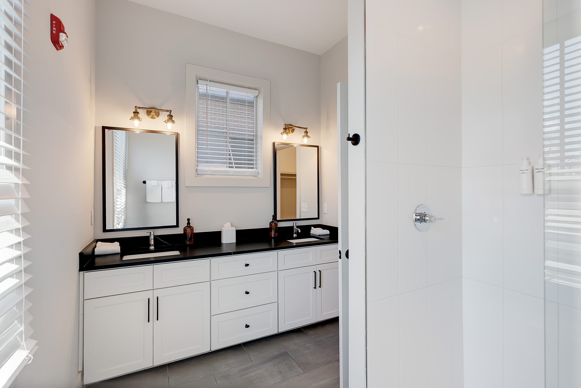 Magnolia double vanity